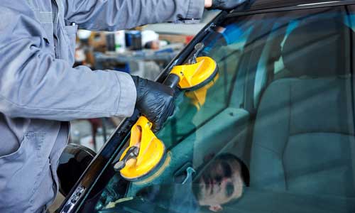 Automobile glass repair and replacement in Corsicana, Texas.